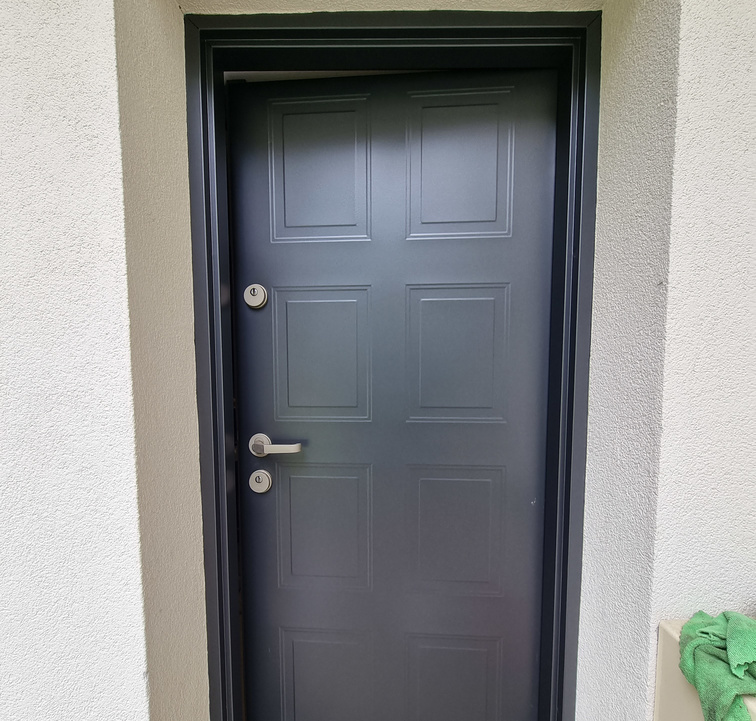 Folia na ramy okienne