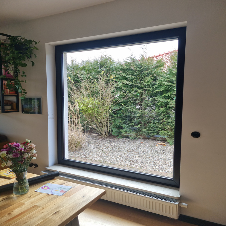 Folia na ramy okienne