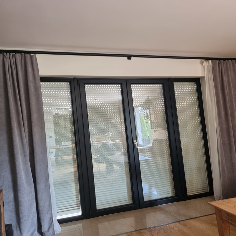 Folia na ramy okienne